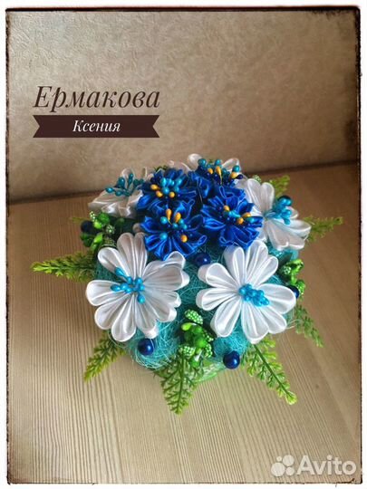 Букет из атласных роз