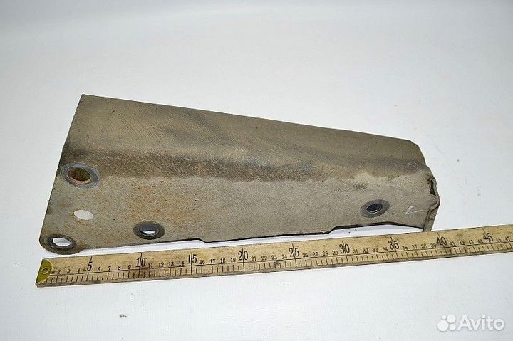 Кронштейн замка кабины volvo FH (01.05)