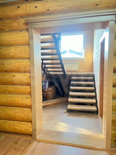 Коттедж 140 м² на участке 10 сот.