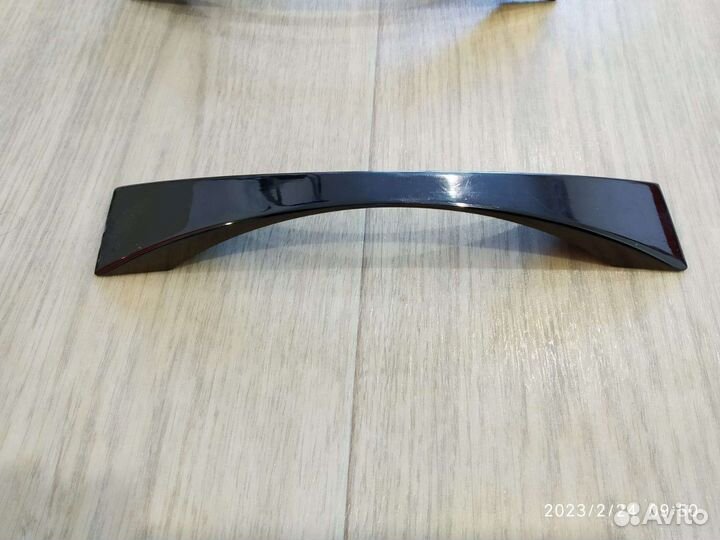 Ручка мебельная