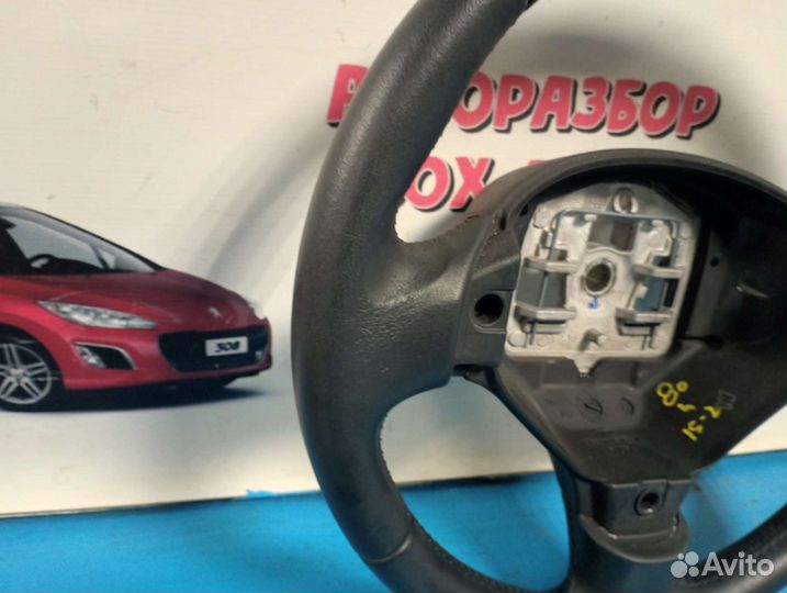 Руль Новый с дефектом Peugeot 408