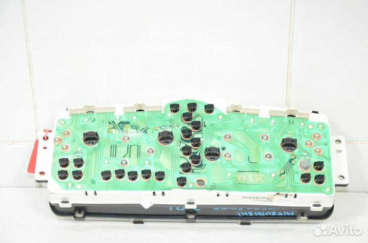 Панель щиток приборов приборная панель Mitsubishi