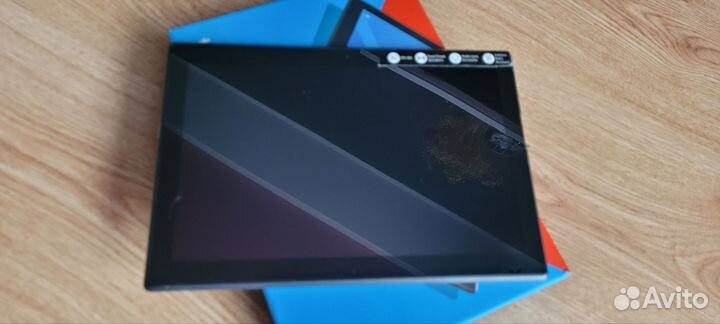 Планшет Lenovo tab 4 TB-X304L