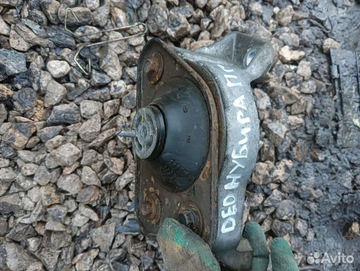 Подушка двигателя деу нубира