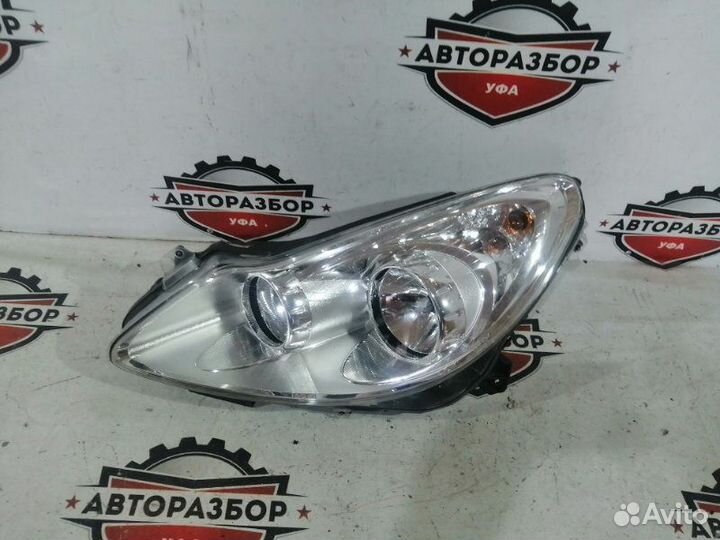 Фара левая Opel Corsa D 07-11