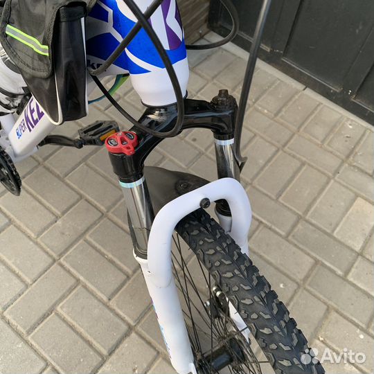 Новый горный 27.5 колеса,19 рама,дисковые тормоза