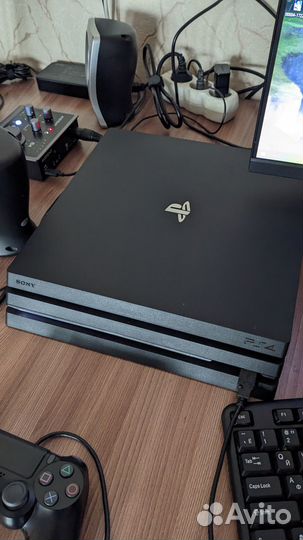 Sony playstation 4 pro 1tb с камерой и играми
