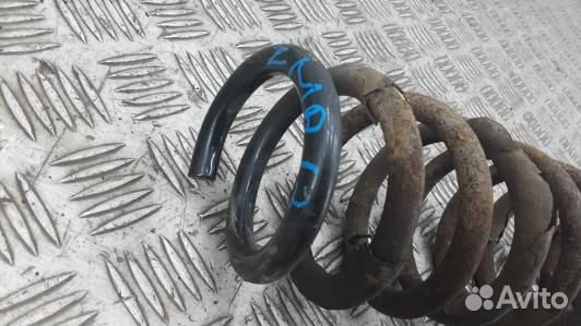 Пружина задняя hyundai IX35 1 (ZMA12LY02)