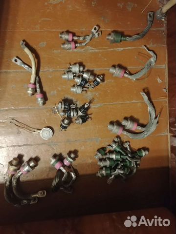 Диоды силовые и тиристоры с радиаторами