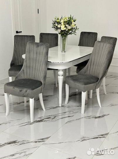 Кухонный стол. Доставка по всей России