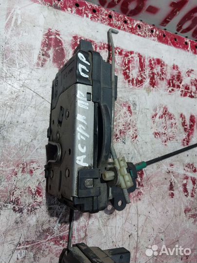 Замок двери передний правый opel astra h