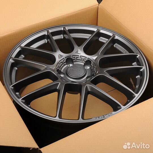 Диск литой Replica 70 R18 5*108 J8 ET40 D63.4