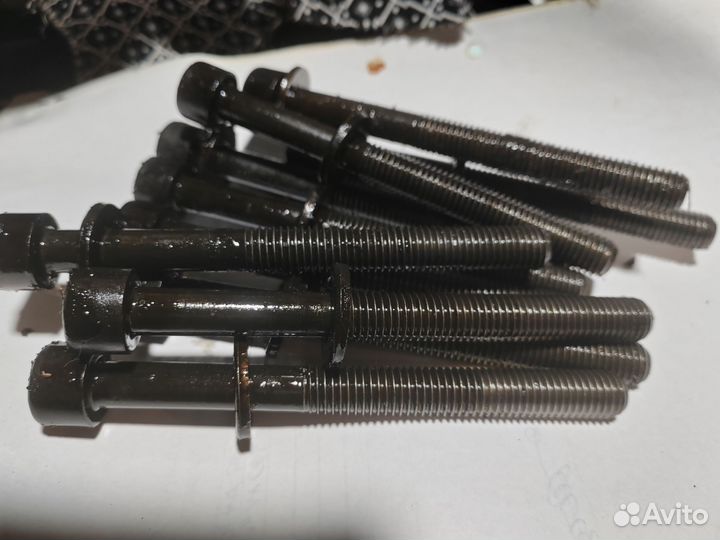 Комплект болтов гбц nissan qr20 x-trail t30