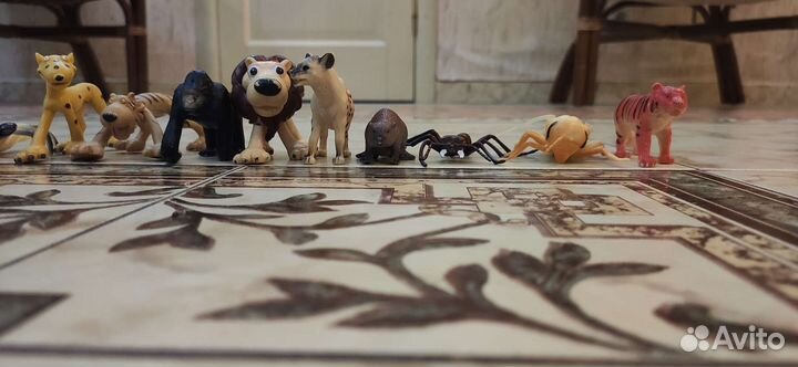 Набор фигурок животных