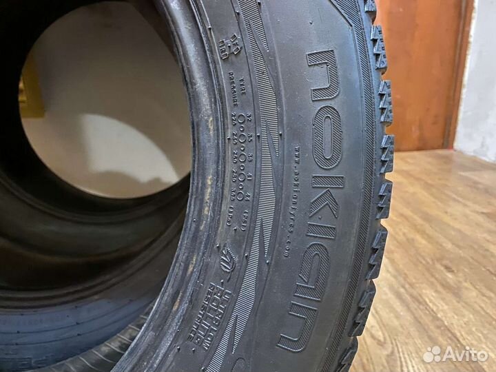 Nokian Tyres Hakkapeliitta R2 SUV 225/60 R17 103R