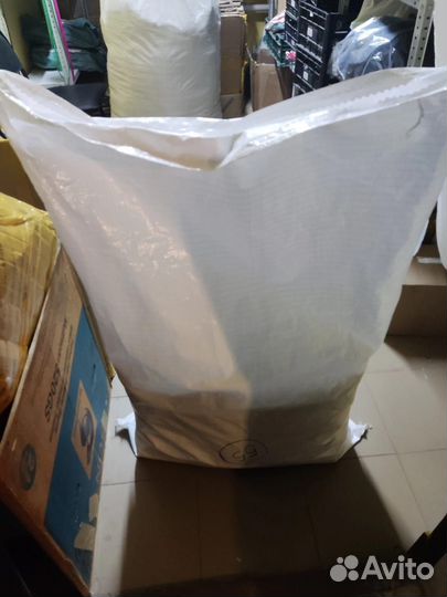 Мешок с женскими вещами