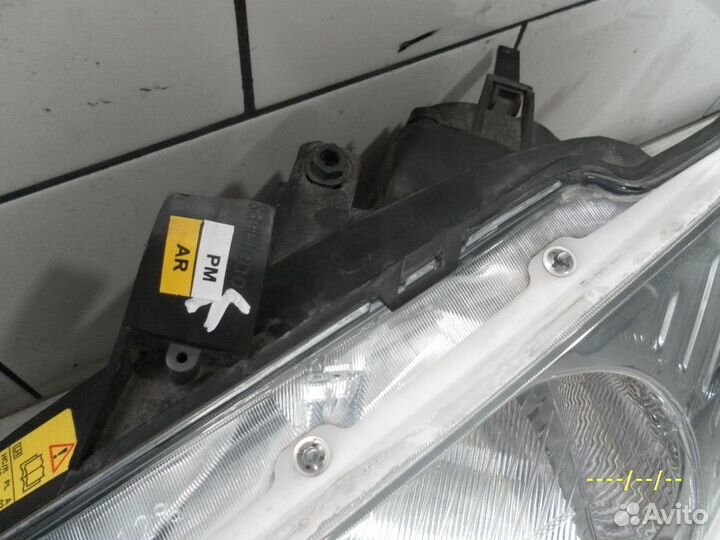 Фара передняя левая Форд Фокус 1 Ford Focus 1