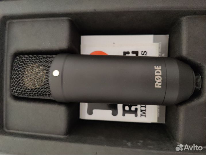 Rode NT1 Complete Recording Kit + Пантограф