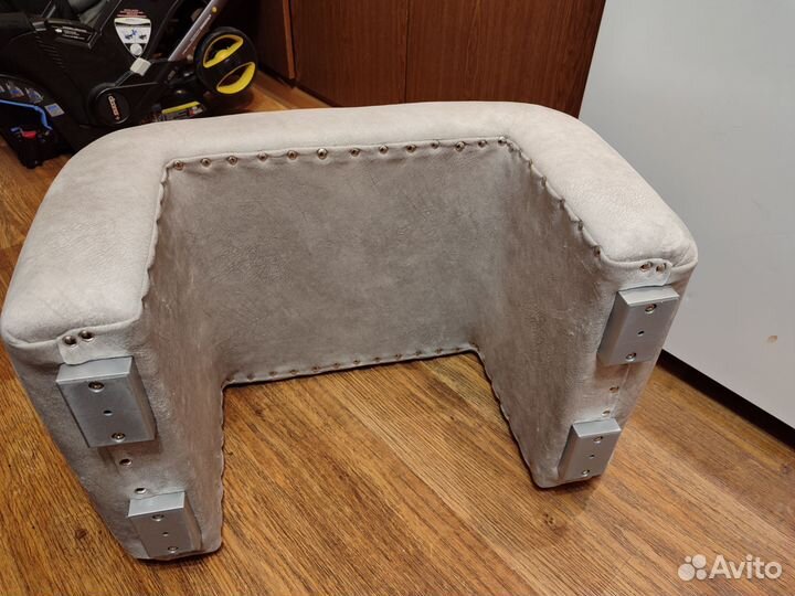 Банкетка в прихожую