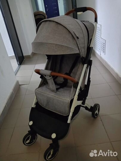 Прогулочная коляска yoya plus 3