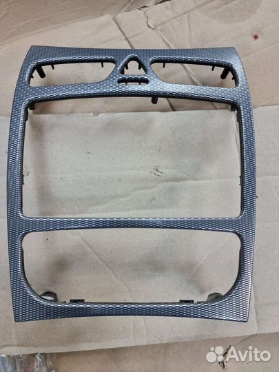 Накладка консоли Mercedes Clk W209