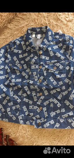 Куртка джинсовая