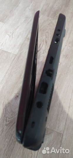 Ноутбук Samsung r540