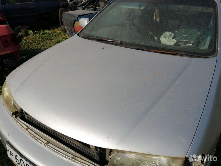Капот mazda familia