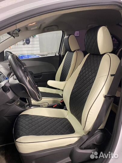 Чехлы из экокожи на Hyundai Elantra 6 от Автопилот