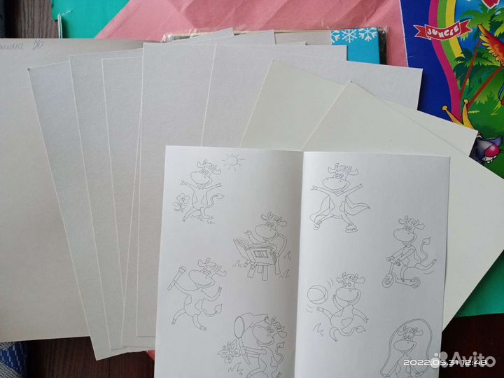 Цветная бумага,картон, трафареты. Канцелярия