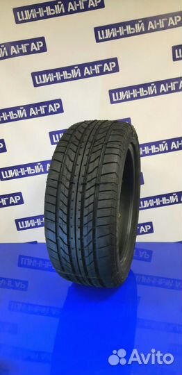 Radburg V71 245/40 R17 91V