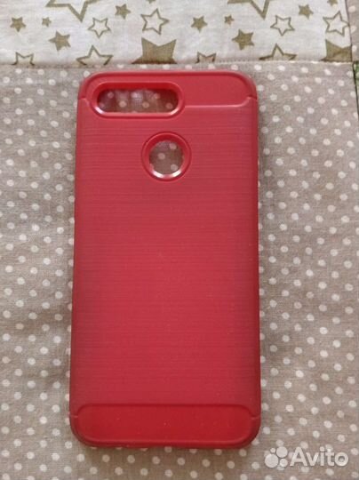 Чехлы на Honor View 20