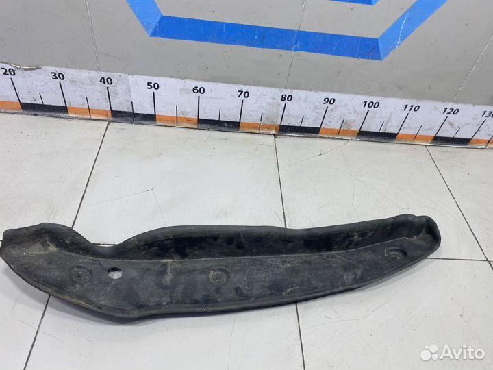 Пыльник крыла переднего