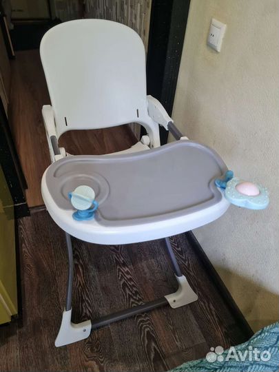 Стульчик для кормления Corol