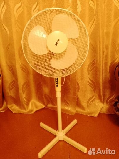 Вентилятор напольный на запчасти