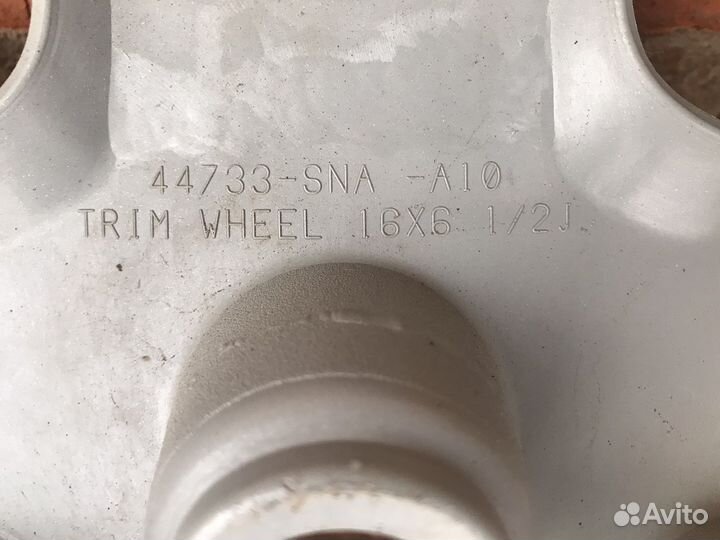 Колпаки колеса Honda CR-V 3