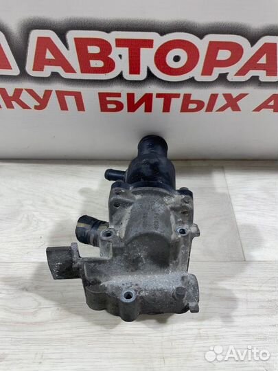 Корпус термостата Renault Sandero 2013