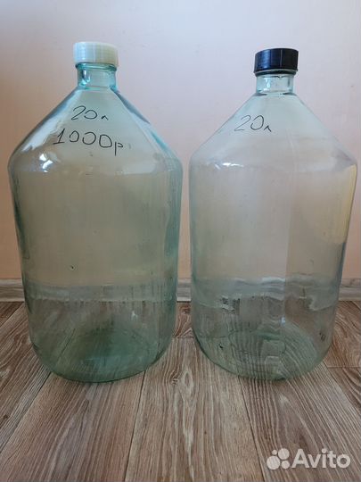 Бутыль стеклянная 10, 20 литров