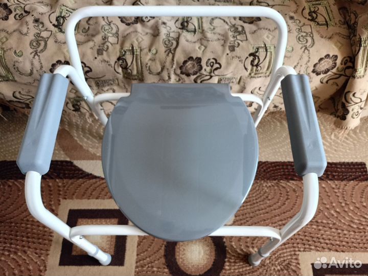 Кресло-туалет медицинский Barry WC100