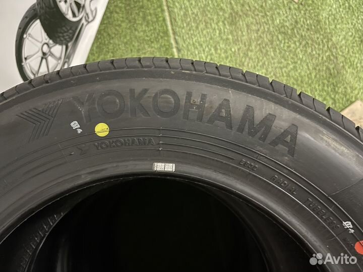 Yokohama Bluearth ES32 175/65 R14 82H