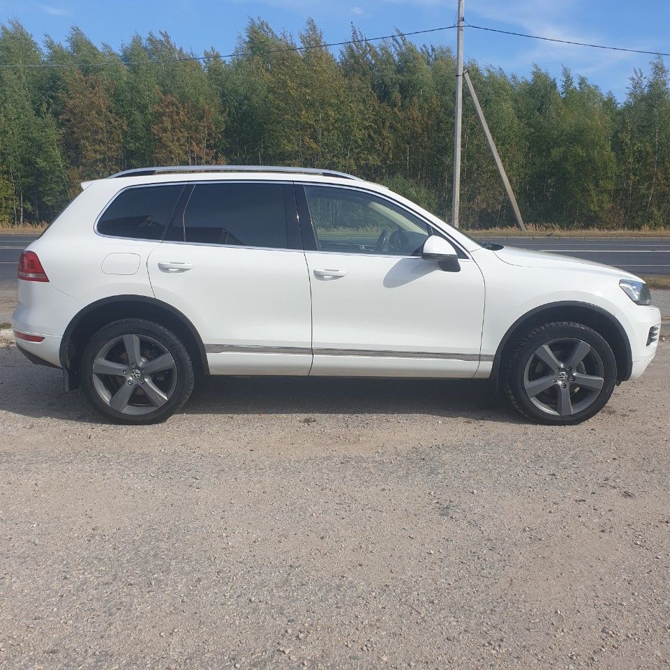 Volkswagen Touareg: фото владельца