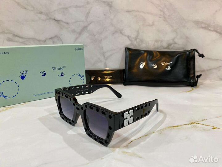 Очки off white с подарочным комплектом