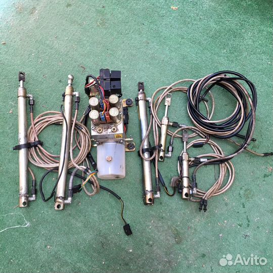 Механизм крыши Renault Megane 1 кабриолет