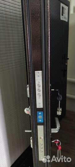 Дверь входная металлическая с терморазрывом