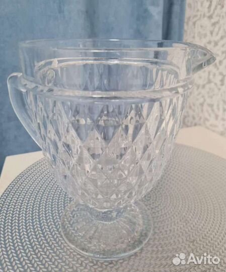 Кувшин хрустальный