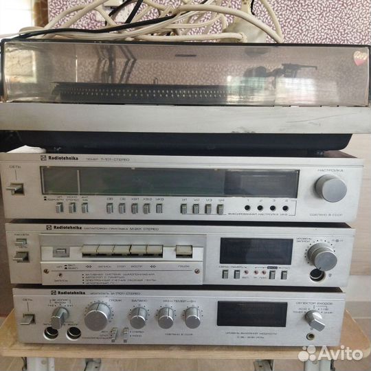 Музыкальный центр Radiotehnika