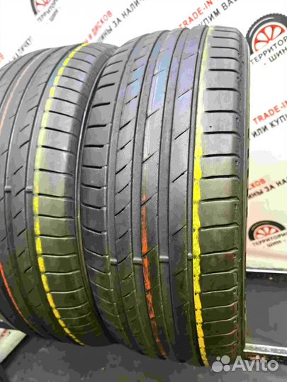 Kumho Ecsta PS71 215/55 R17 94W