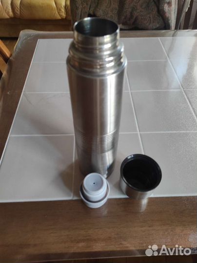 Термос Rosenberg 0,75 л