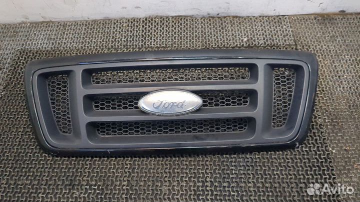 Решетка радиатора Ford F-150, 2008