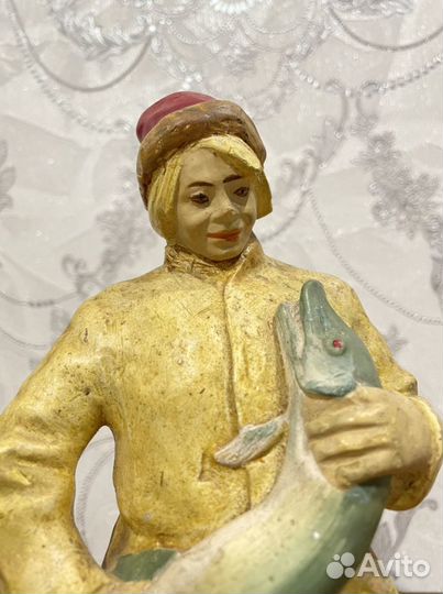 Гипсовая статуэтка «Емеля с щукой»